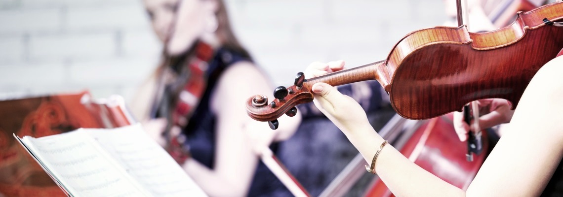 Humidification for concert halls and organs Humidification for concert halls and organs